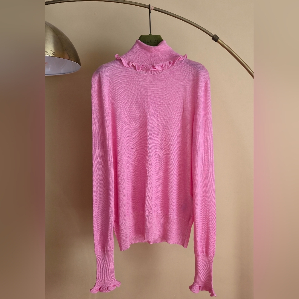 NWT VICTORIA BECKHAM Pink Ruffled Turtleneck Sweater